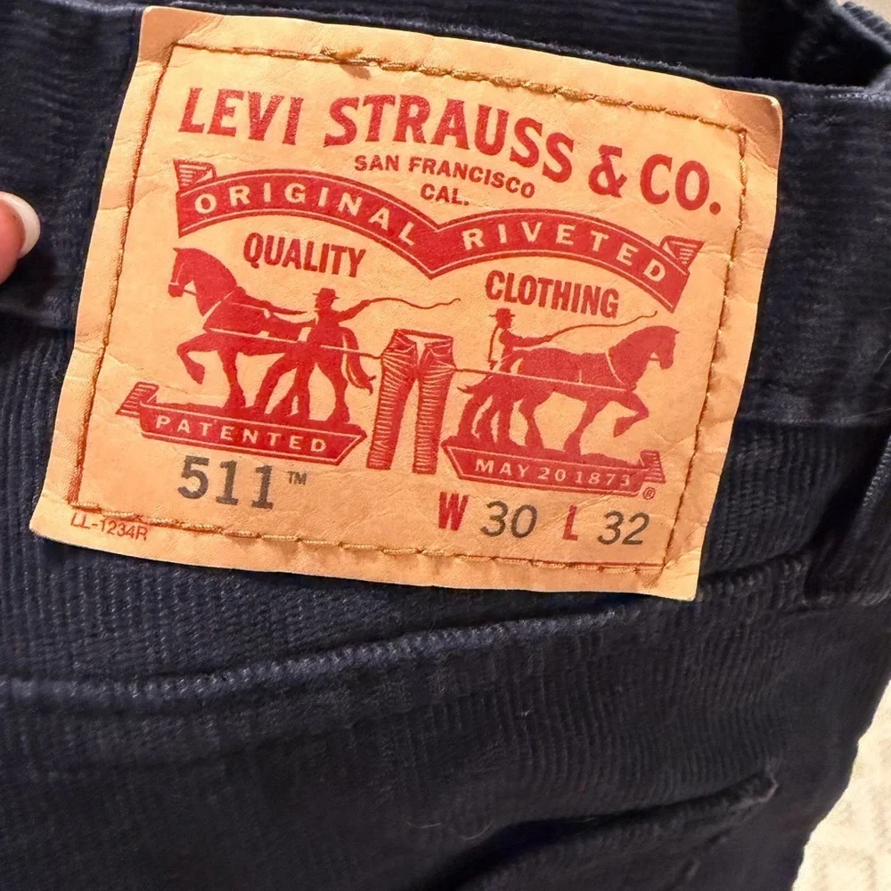 Levi's Men's 511 Slim Straight Corduroy Stretch Jeans navy blue size 30x32